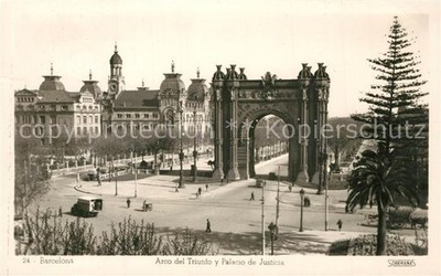 Barcelona Cataluna Arco del Triunfo y Palacio de Justicia