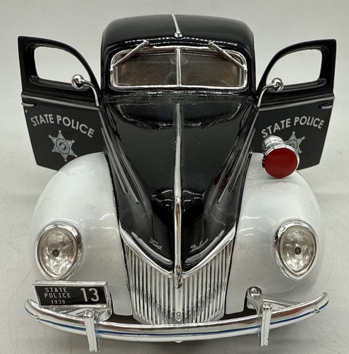 Maisto State Police Car Special Edition 1939 FORD DELUXE 1:18 Diecast-Very Nice - Picture 5 of 14