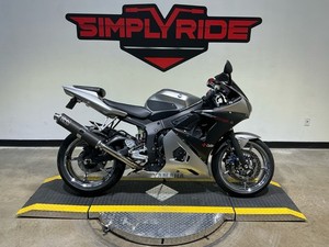 2003 Yamaha YZF-R6 
