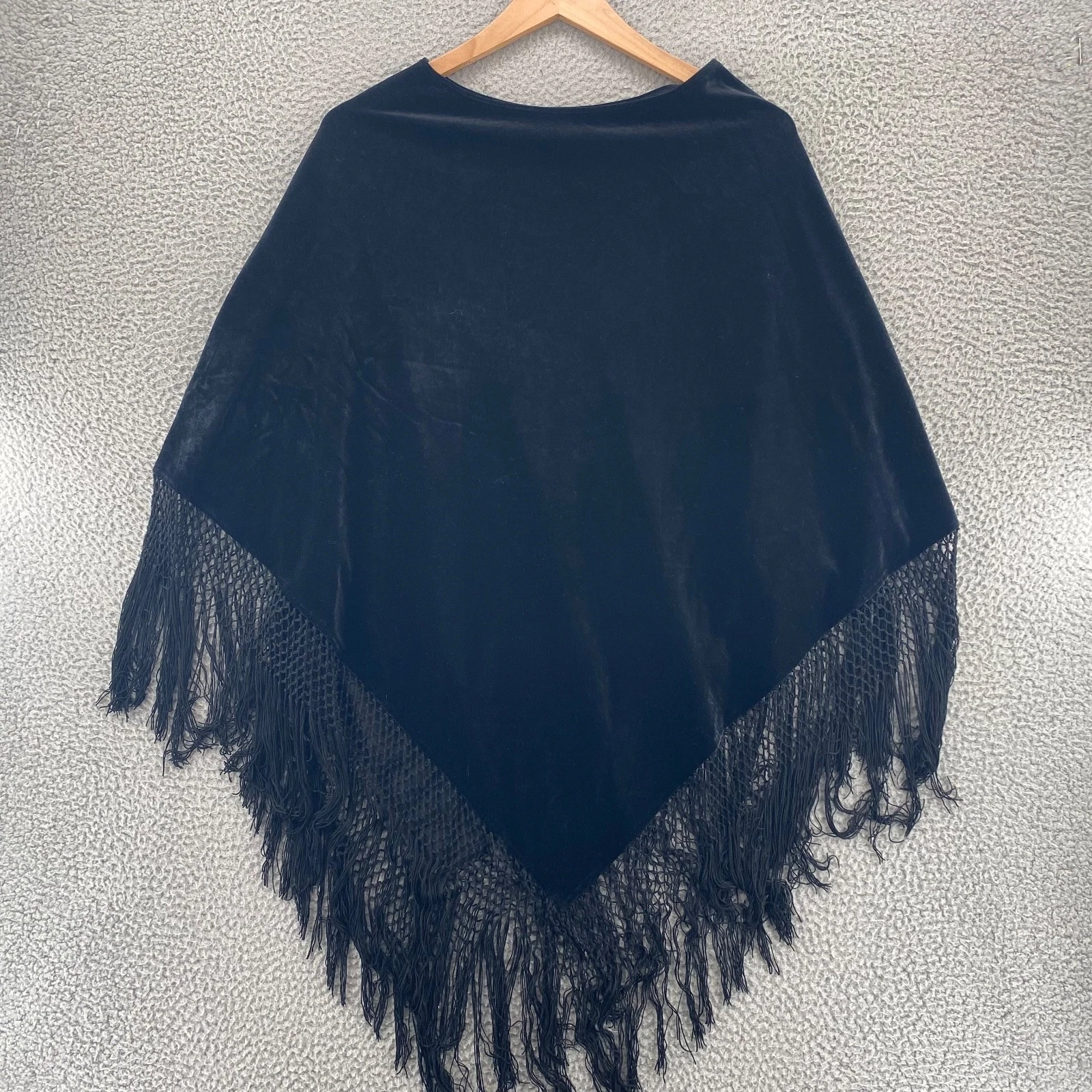 Chicos Sweater Womens One Size Black Velvet Crochet Fringe Tassel Poncho Stretch