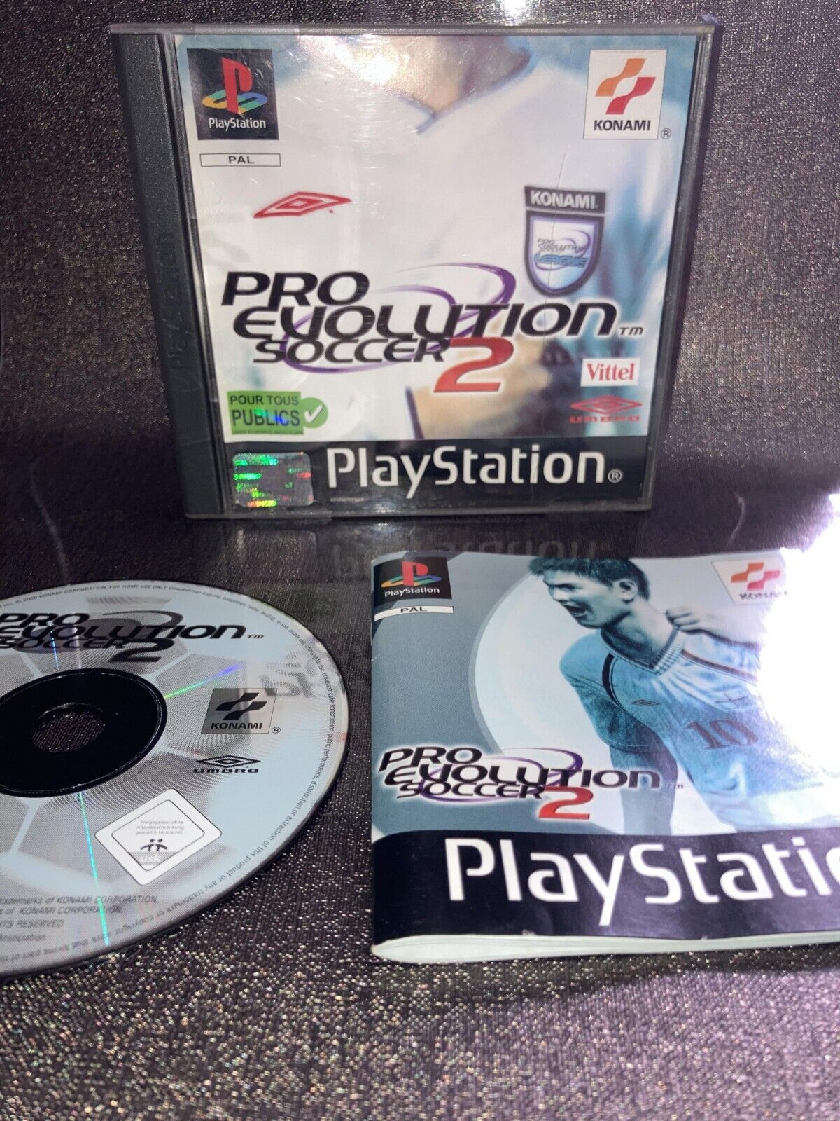 Pro Evolution Soccer 2 (PS1) Complet PAL Version Francaise Sony
