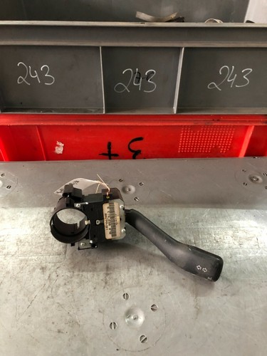 Original VW Golf 4 1J Passat 3B Lenkstockschalter Blinkerhebel 8L0953513G