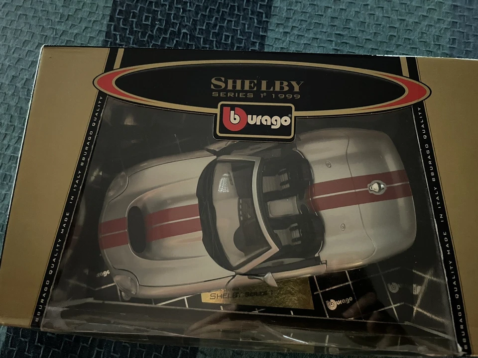 Bburago Shelby Series 1 - 1999  1/18 - Immagine 2 di 2