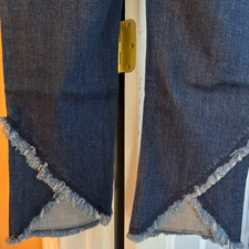 NEW Susan Graver Jeans Women's 4 Blue Dark Wash Straight Leg Crop Jeans 27"