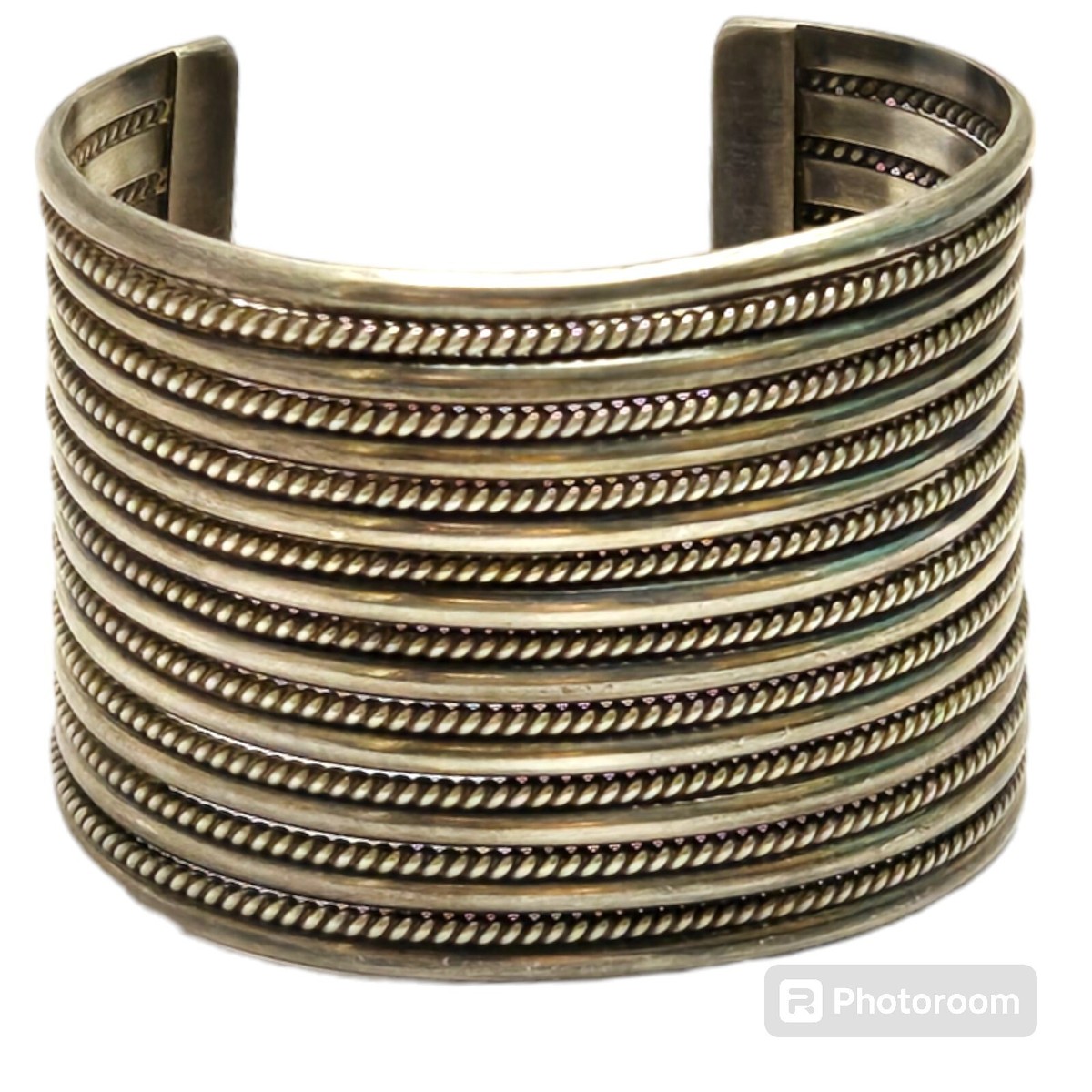 Towering Hand Tooled Vintage Native American Navajo Sterling Silver Bracelet Cuff Towering Hand Tooled Vintage Native American Navajo Sterling Silver Bracelet Cuff