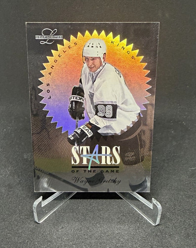 Wayne Gretzky #3 1995 Leaf Limited Stars of the Game card