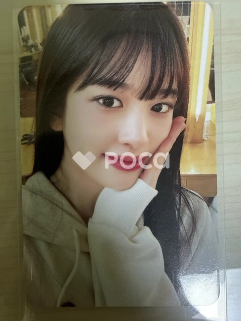 IVE THE FIRST FAN CONCERT The Prom Queens Video with Photo Card