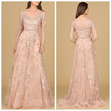 Mother of The Bride Dresses V Neck Long Sleeves Floral Lace Tulle Evening Gowns