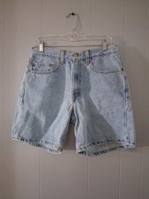 Vintage Levi's 550 Men's Relaxed Fit 100 Cotton Jean Shorts 32 " Waist