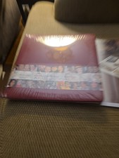 Creative Memories 12x12 Premiere Album-cranberry Red With Page Protectors