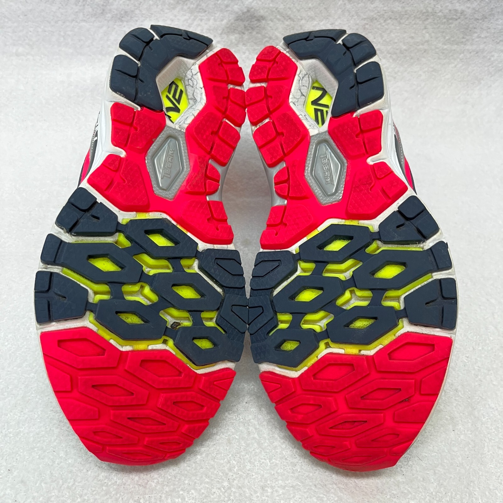 new balance womens 1260