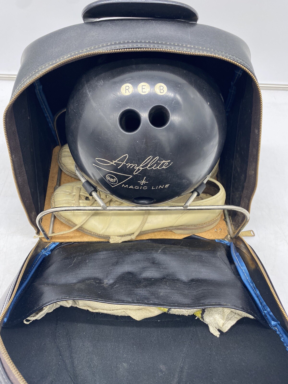 Vintage Amf Bowling STRIKELINE Bag Amflite Magic Line Ball 15.8 lbs Shoes sz 10