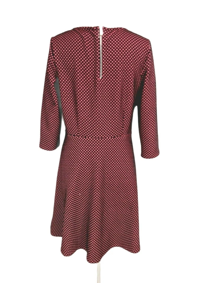 Vestido feminino skatista comprimento do joelho ny collection tamanho L gola redonda manga 3/4 282P - Imagem 3 de 4