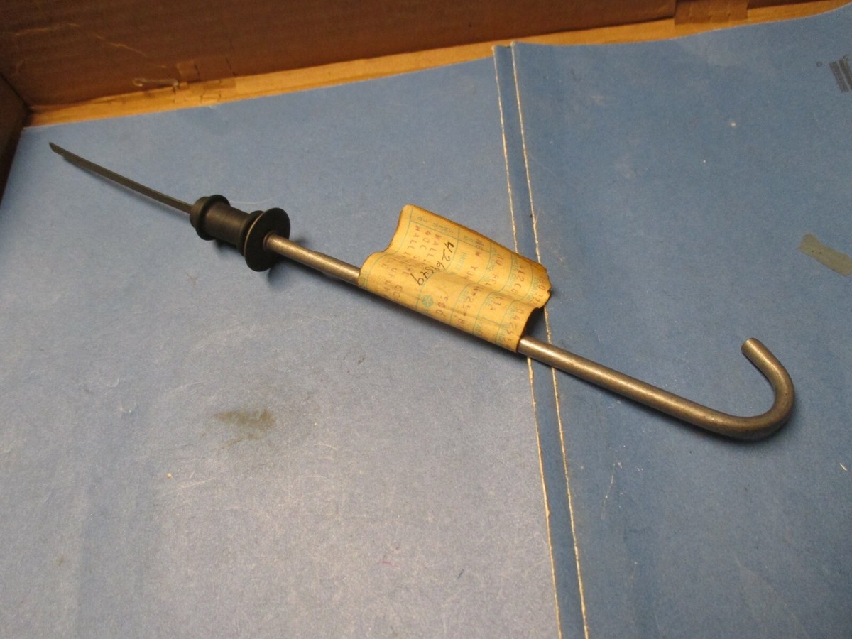 DIPSTICK/FLUID INDICATOR FOR AUTO.TRANSAXLE.N.O.S.83-84