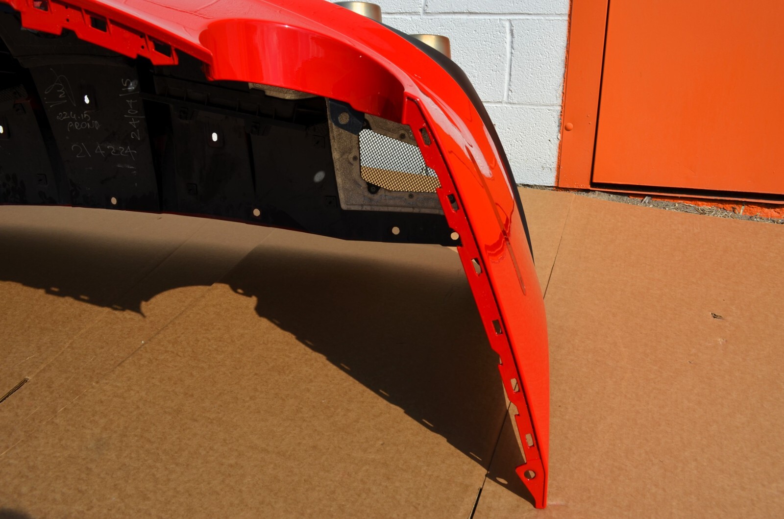 NEW TAKE-OFF RED Ferrari F12 Berlinetta Rear Bumper Cover Fascia 84358900