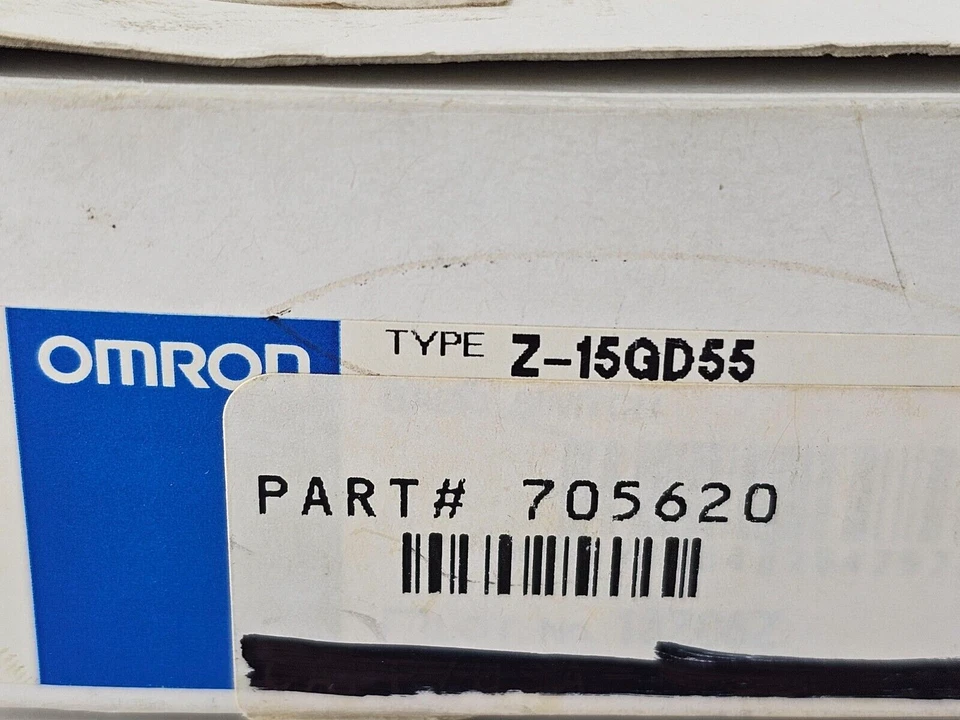 NEW Omron Z-15GD55 Industrial Snap Action Switch, Plunger, Z15GD55 Lot of 2 - Image 2 of 4