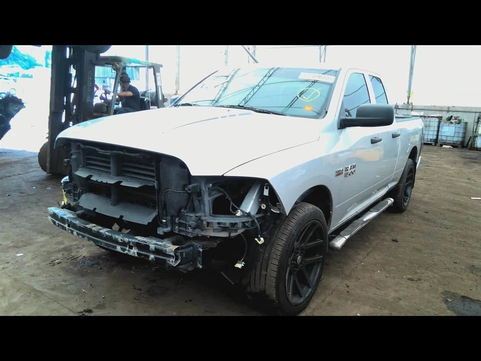 RAM1500 2015 Fuel Vapor Canister 6665817 Foto 4 de 4