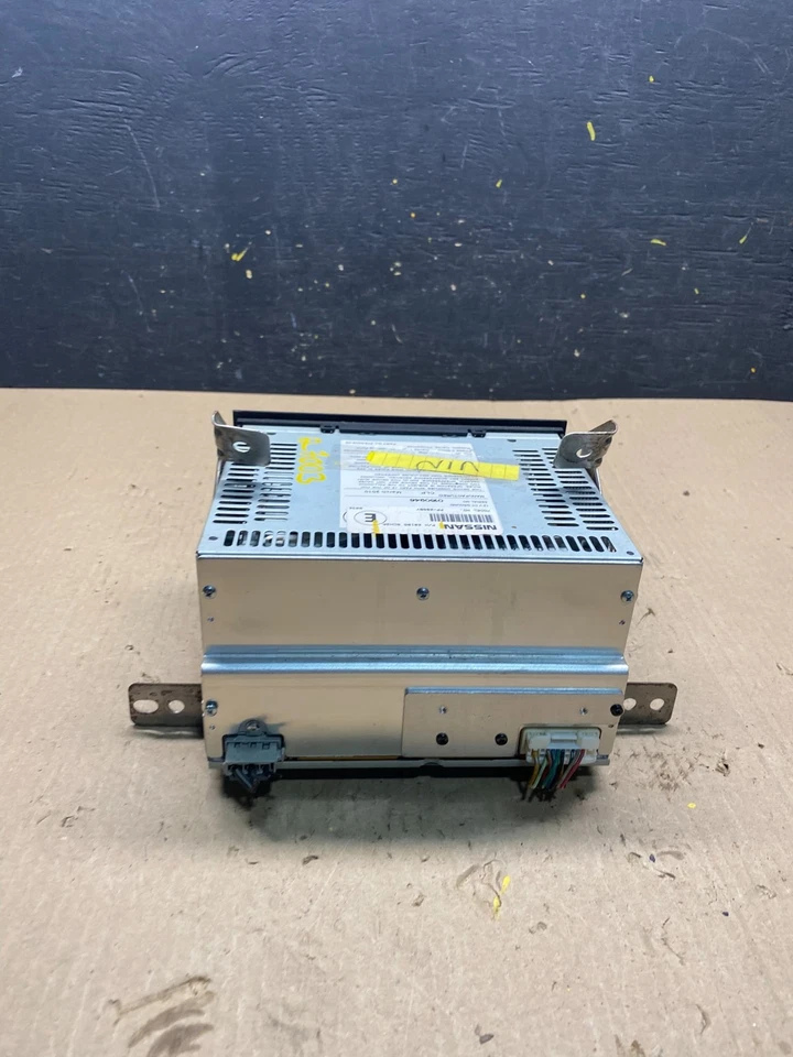 Nissan Pathfinder Armada AM FM 2008 2012 receptor de radio CD OEM Q7003 DG Foto 4 de 4