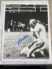 Y A Tittle Autograph on Picture With COA NFL Hall Of Fame Member