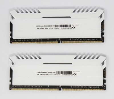 Corsair Vengeance RGB White 16GB (2x8GB) CMR16GX4M2C3000C15W DDR4-3000 (#37293)