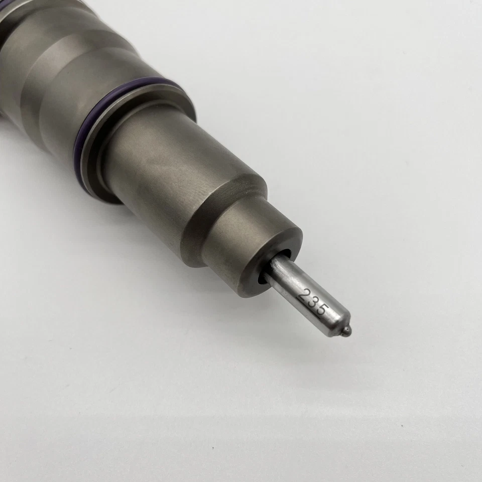 3801263 BEBE4D14001 BEBE4D14101 Diesel Fuel Injector for  VOLVO MD16 Foto 2 de 4