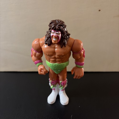 WWF Hasbro The Ultimate Warrior Action Figure 1990...
