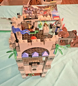 LEGO 8780 Knights Kingdom: Citadel of Orlan w/ Insturctions Missing Pieces