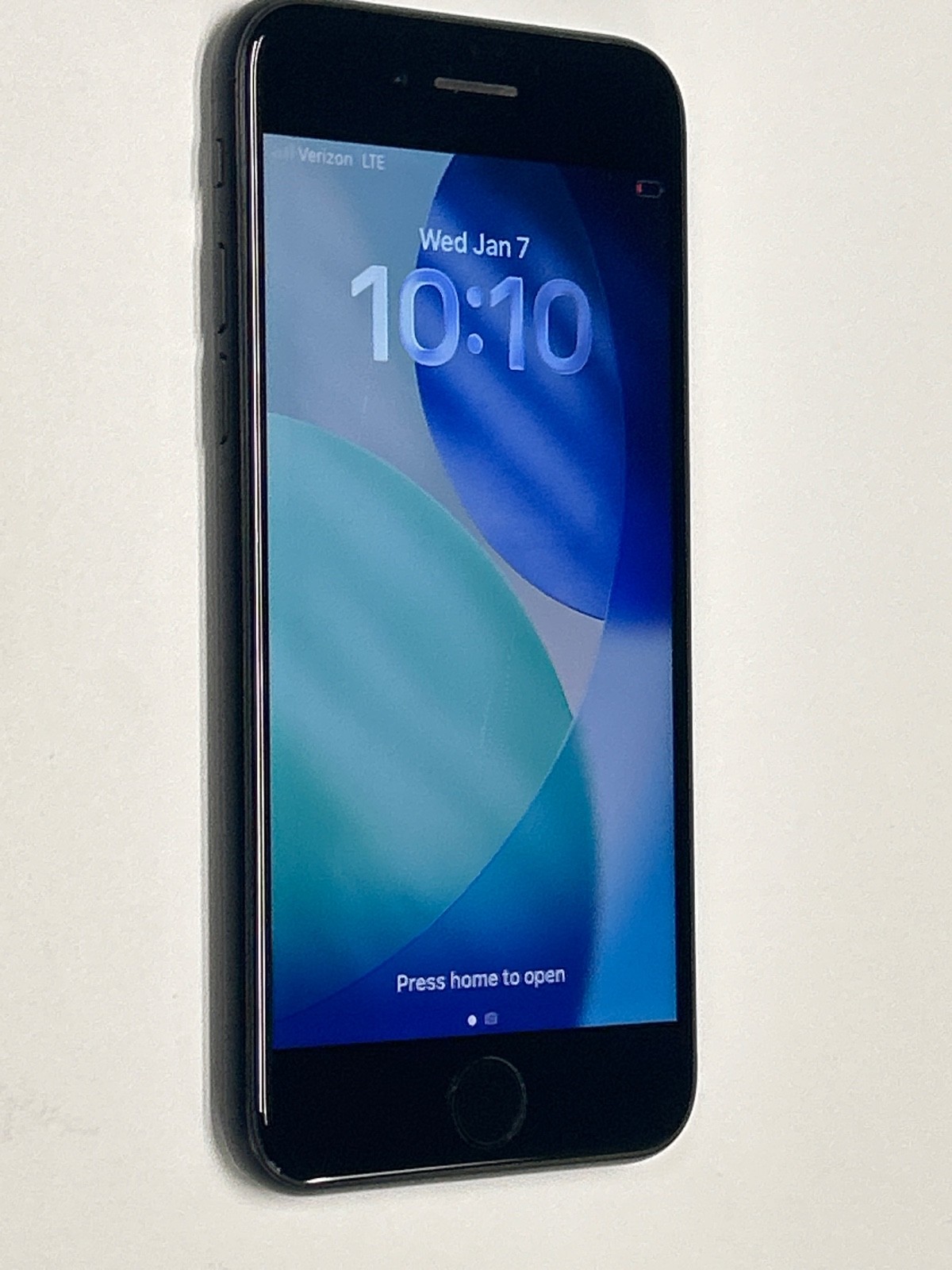 Apple iPhone SE (2020) - 64 GB - Black (Unlocked)