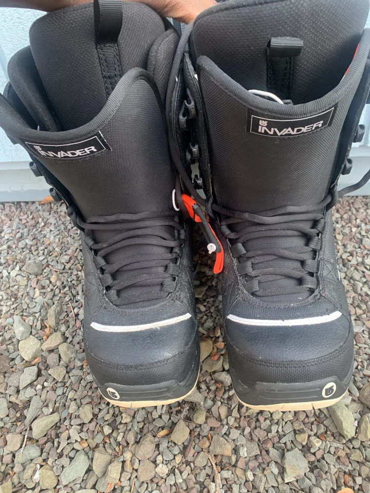 Flow Era Snowboard con Fijaciones y Botas de Snowboard Talla 9 Tabla es 148 CM Foto 3 de 4