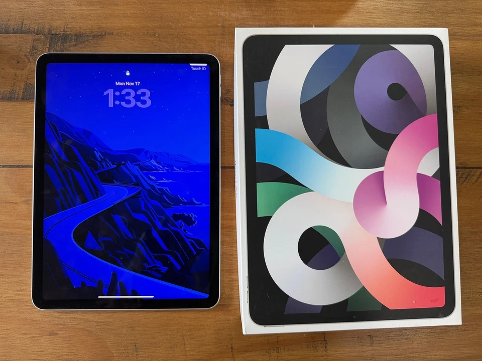 Apple iPad Air (4th Generation) 64 GB, Wi-Fi, 10.9- Silver with Apple Pencil 2 - Image 2 of 4