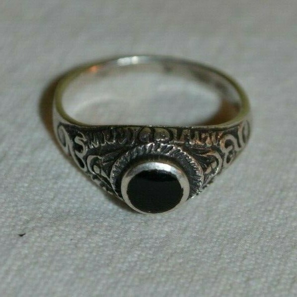 Solid Silver and Onyx Ring - image 2