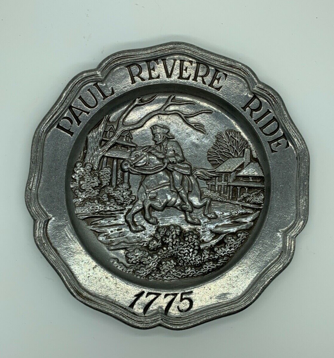 Sexton Pewter "Paul Revere Ride " Vintage 1973 8.5" Round Plate Made In