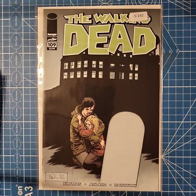 WALKING DEAD #109 7.0+ 1ST APP IMAGE COMIC BOOK S-142