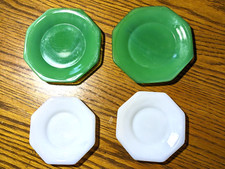 Akro Agate Glass Slag Octagonal Two Green Plates and 2 White Saucers