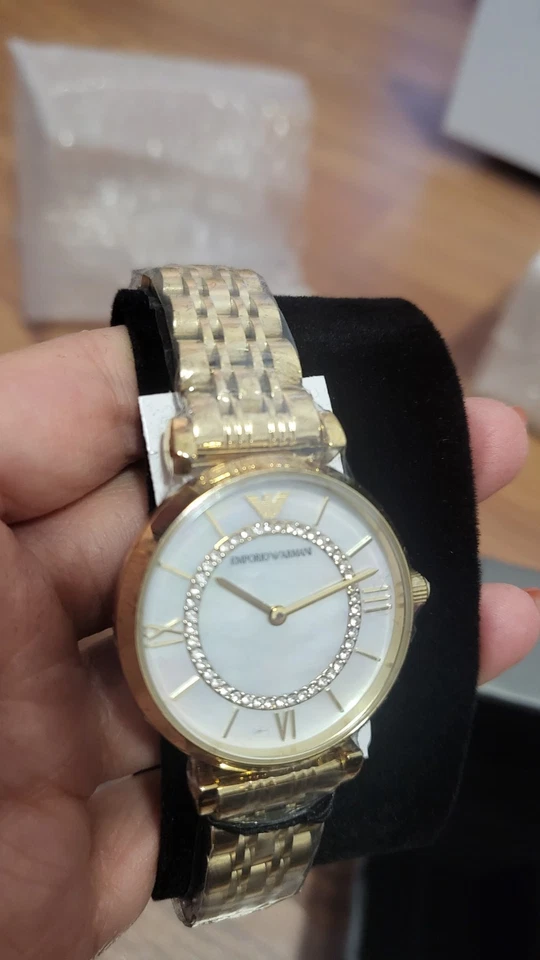 New! Authentic Emporio Armani Women's Quartz Watch Ar1907 - Image 2 of 4