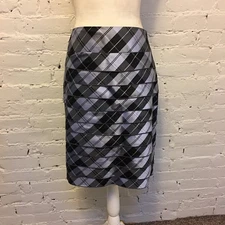 Carlisle pleated silk pencil skirt purple plaid size 6