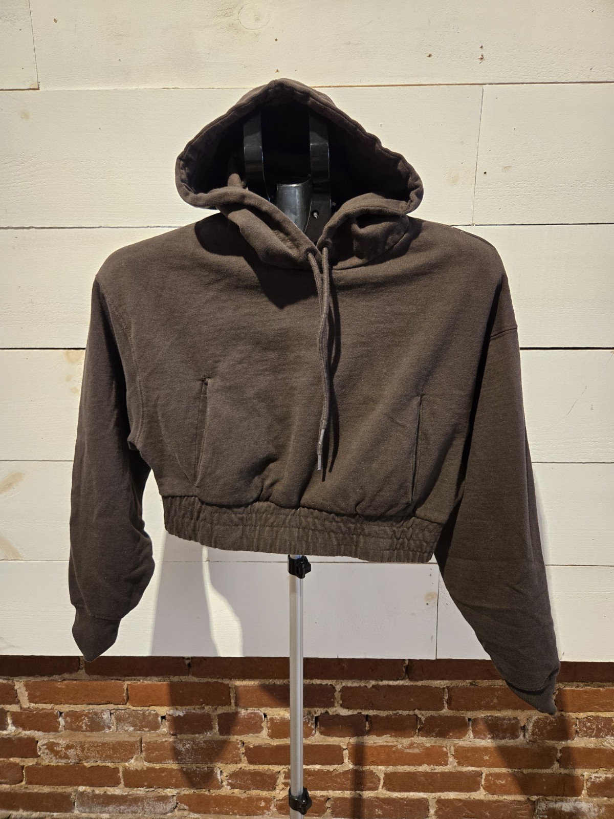 Arizona Jean Co. Women’s Cropped Hoodie – Brown – Size Small