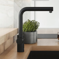 Insinkerator 3-in-1 Boiling Water Tap - Black - L Shape