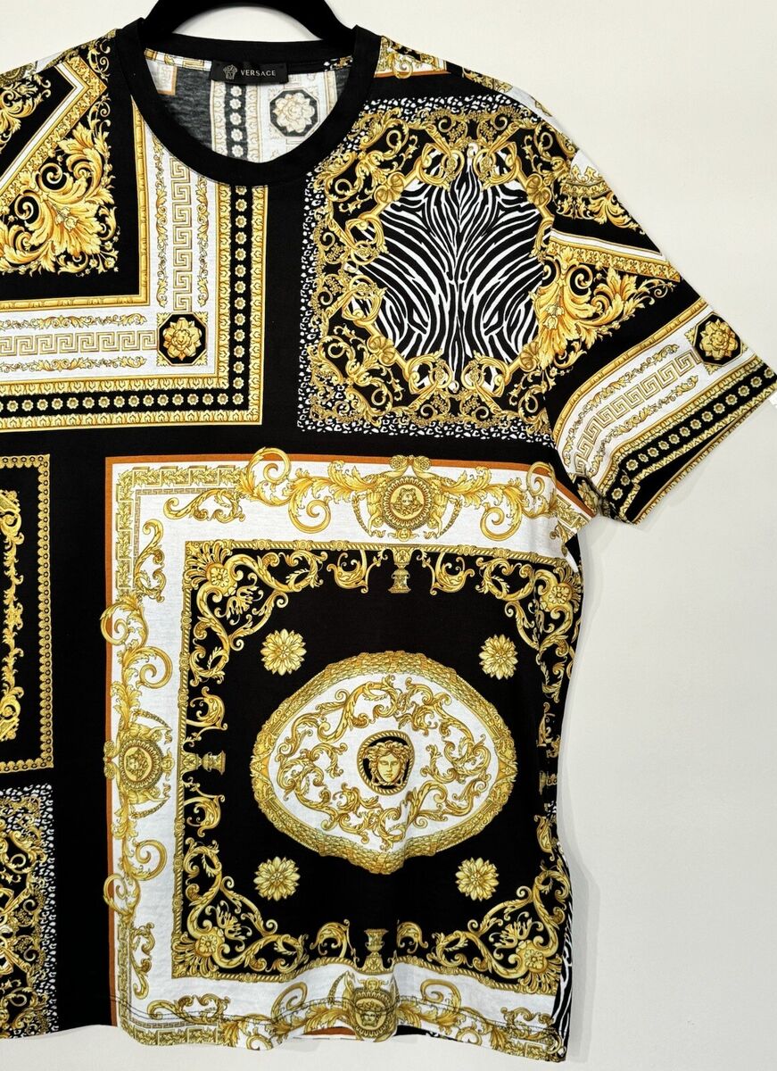 ORIGINAL Gianni Versace T-shirt Medusa Print Size L 2018 ORIGINAL Gianni Versace T-shirt Medusa Print Size L 2018