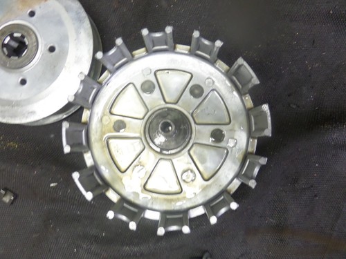 2001 Suzuki Drz 125 Frizione Hub Cambio Guida - Picture 3 of 3