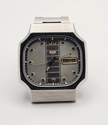Vintage Seiko 5 Automatic 7009-5290 Silver Dial 36mm Men's Watch ~ Running Great