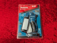 Makita DML801 18V LXT Lithium-Ion Cordless 12 LED Flashlight New (THU010800)