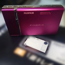 Fujifilm FinePix Z5 Pink Silver Slim Compact Digital Camera Excellent Condition