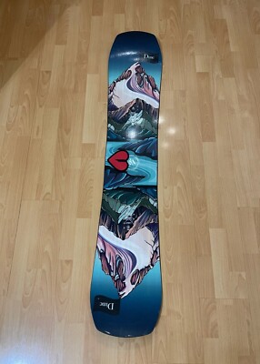 Jones Twin Sister 2024 Snowboard Women's Size 146