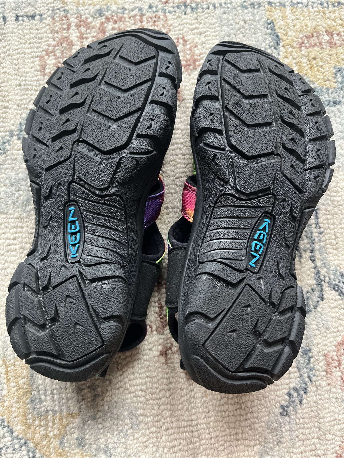 Keen Women Red Newport H2 Outdoor Water Shoes Size 9.5