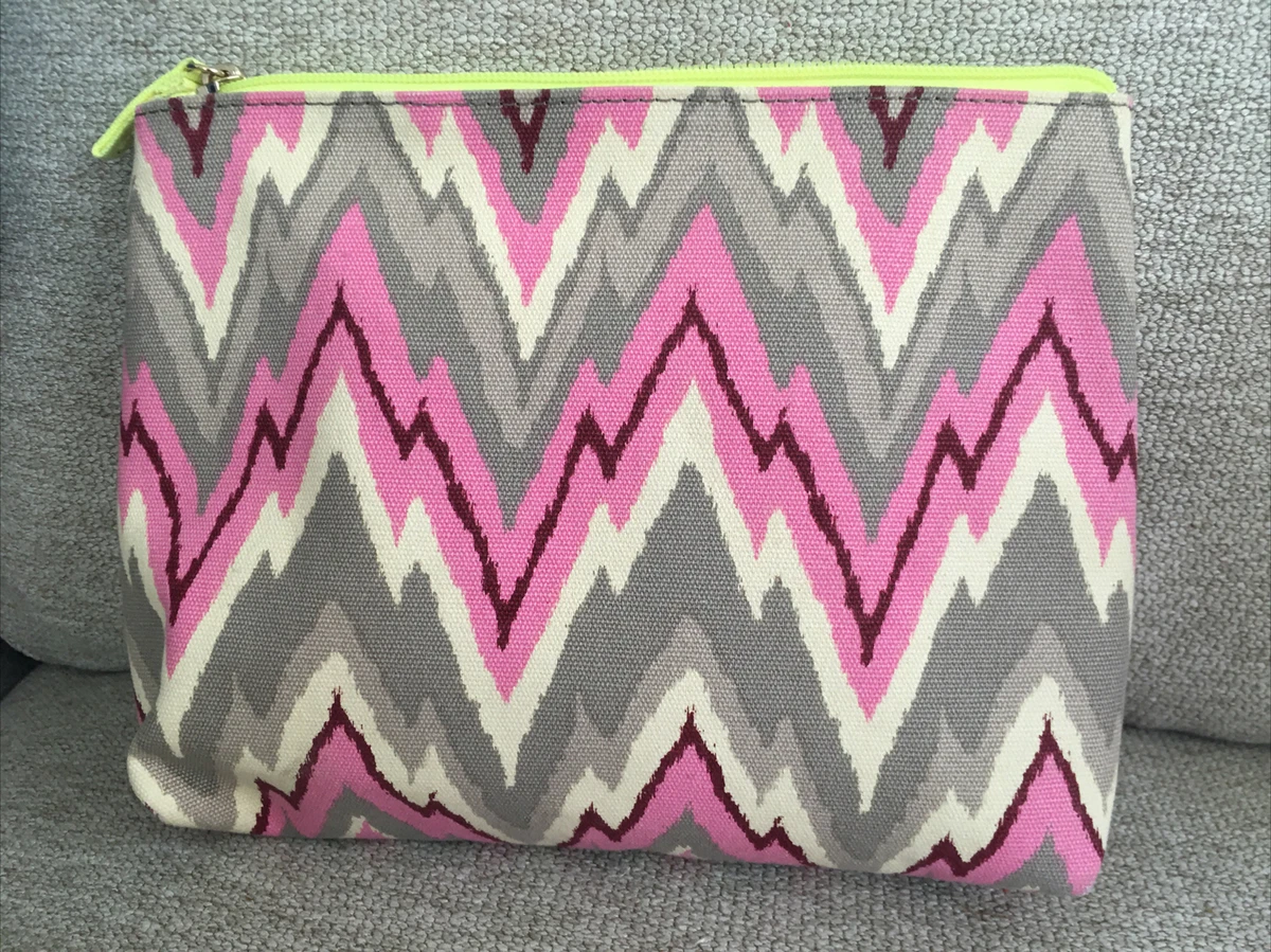 Barneys beauty best sale bag