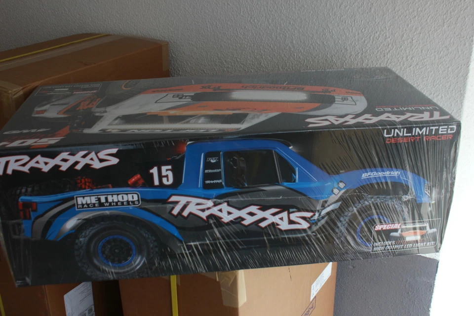 Traxxas 85086-4 Unlimited Desert Racer UDR Lichtset BLAU 1:7 4WD NEU OVP - Bild 4 von 4
