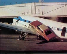 Live and let die James Bond 007 Still 10" x 8" Photograph no 9