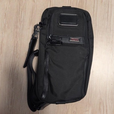 TUMI Alpha3 Black Nylon Body Bag Shoulder Bag Slim Crossbody Compact