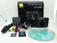 Nikon COOLPIX S9300 Black with charger and box